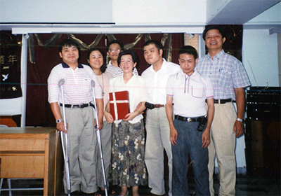 捐贈鋁製取物夾予台北市基督教美門協會暨伊甸教會